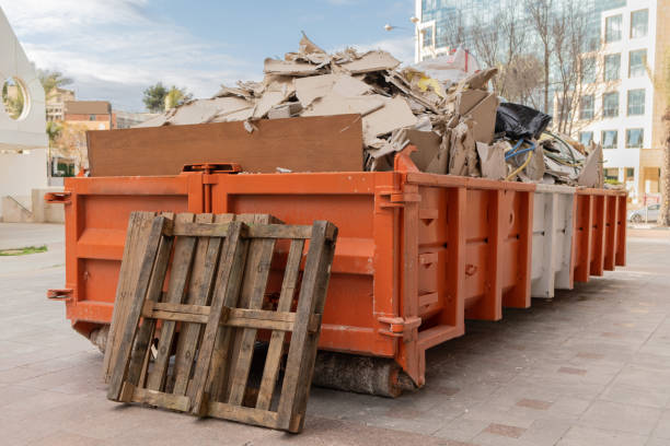 Best Junk Hauling Services  in Lawrenceburg, IN